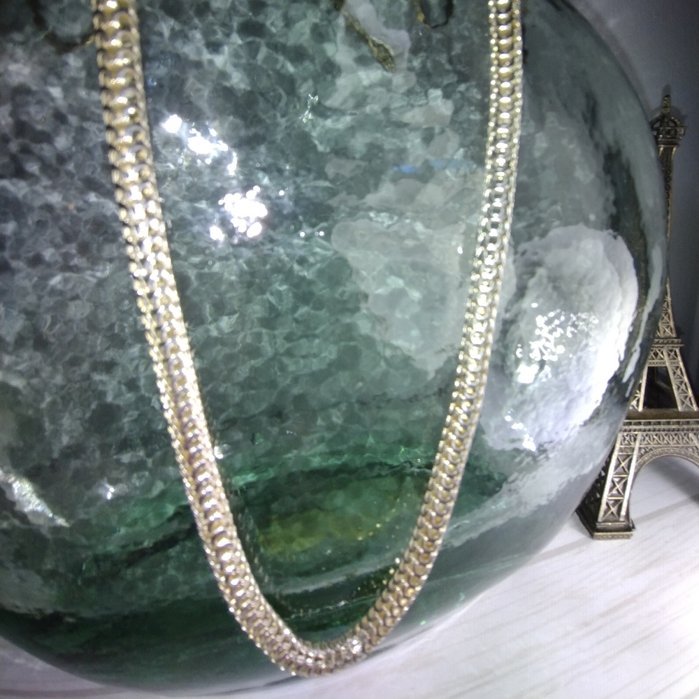 Ladies Necklace